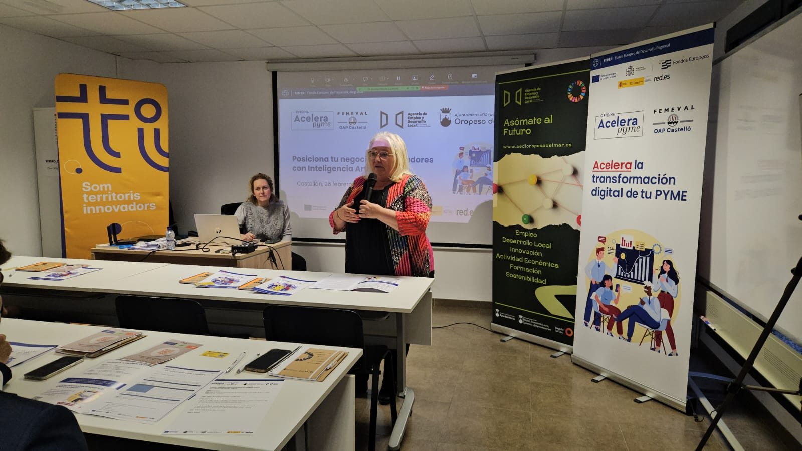 presentación de la Oficina Acelera Pyme de FEMEVAL 